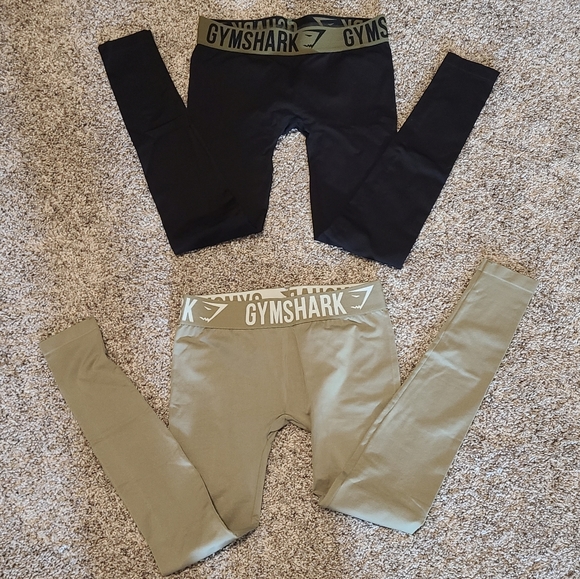 Gymshark Pants - 2 gymshark 🦈 leggings